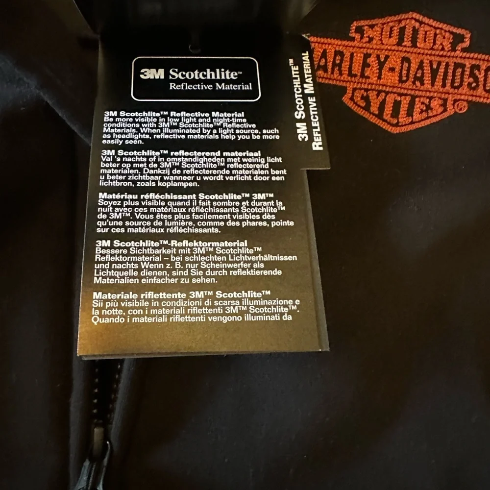 Harley Davidson Jacket - Picture 5 of 11
